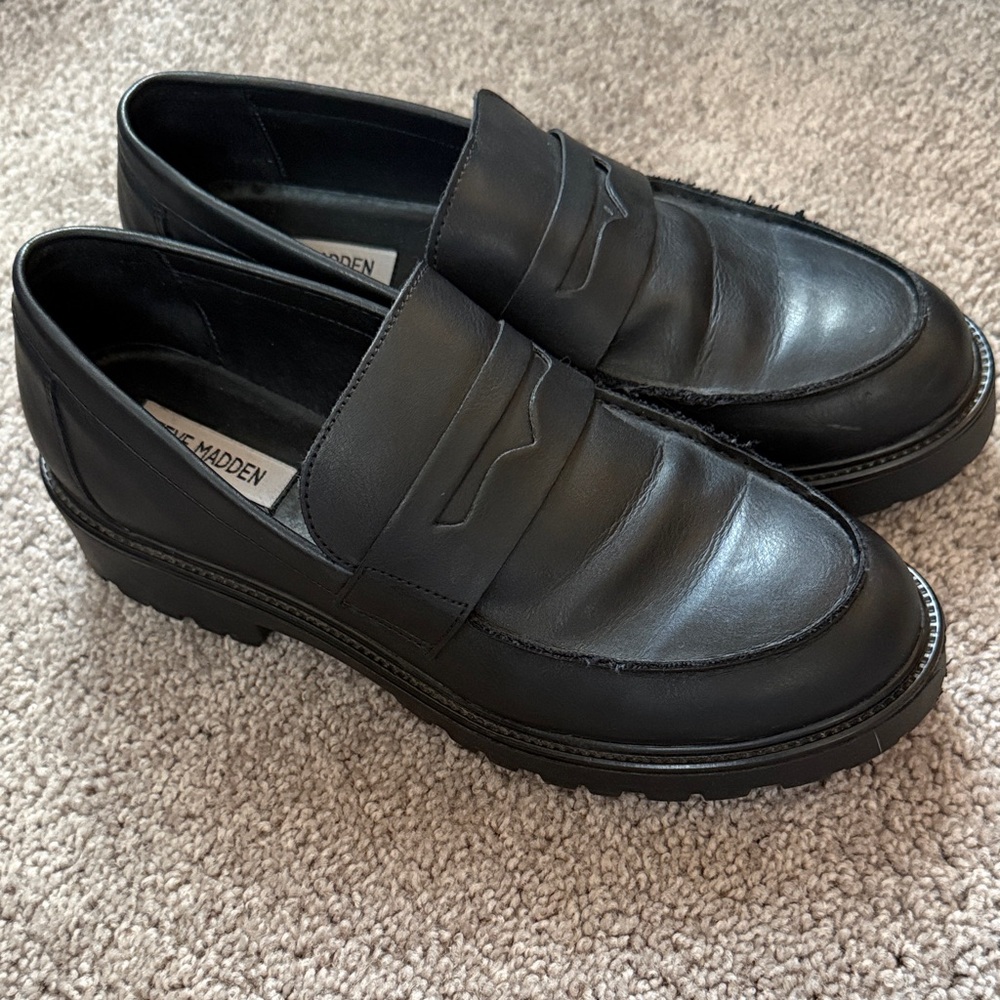 Steve Madden Women’s Black Slip-On Loafers with lug sole